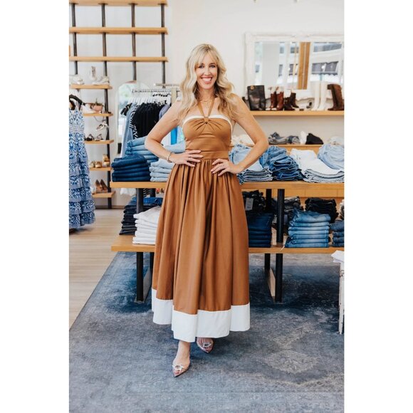 NWT Alice + Olivia Beatrix in Tan Vanilla Cotton Halter Maxi Dress 8 $595 - Picture 9 of 11